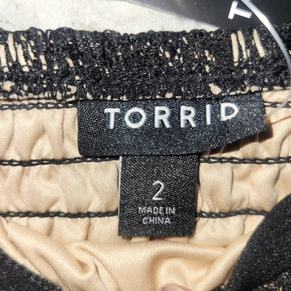 Torrid Black Lace Corset Crop Top Beige Lining Smocked Back‎ New With Tags 2/2X